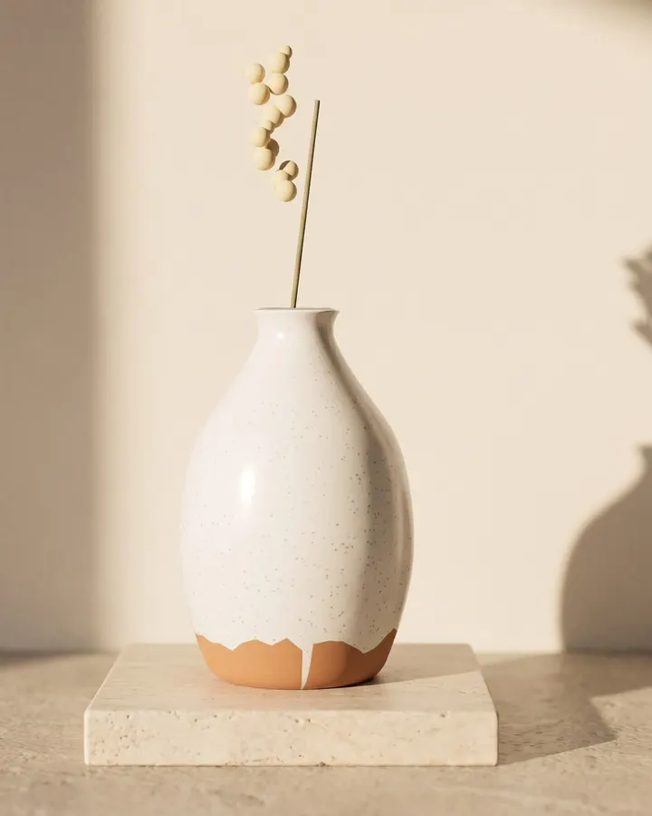 Saltbush Studio stoneware bud vase, the finished image